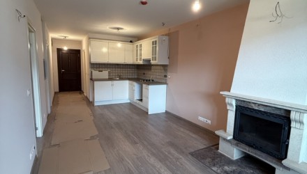 Светъл семеен апартамент с камина и правилна атмосфера в Банско